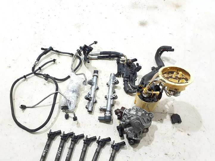 Audi A6 (2011 - 2014)  059130090CS Комплект системы впрыска топлива