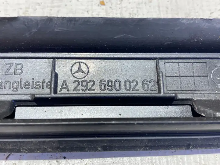Mercedes-Benz GLE W166/C292 (2015 - 2019) A2926900262 Накладка стоек лобового стекла — фото 3