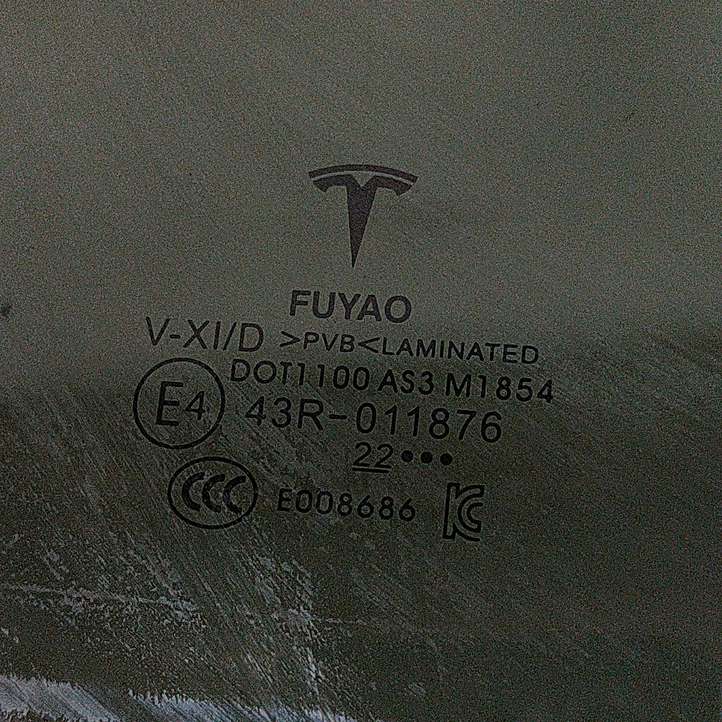 Tesla Model Y (2019 - 2024)  149551100B Основное стекло задних дверей