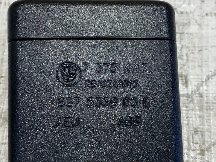 BMW 3 F30 F35 F31 (2012 - 2018) 627533900E Замок заднего ремня — фото 3