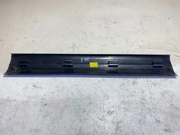 BMW 3 F30 F35 F31 (2012 - 2018) 7221915 Внутренняя отделка переднего порога — фото 2
