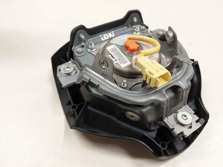 Peugeot iOn (2010 - 2016) GP108176499 Подушка безопасности руля — фото 5