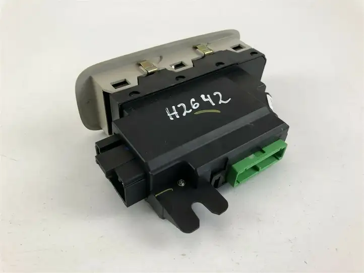 Volvo V70 (2000 - 2004) 30732816 Кнопка стеклоподъемников — фото 3