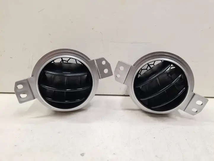 Peugeot iOn (2010 - 2016) 3F00SPC017 Боковой воздушный дефлектор — фото 1