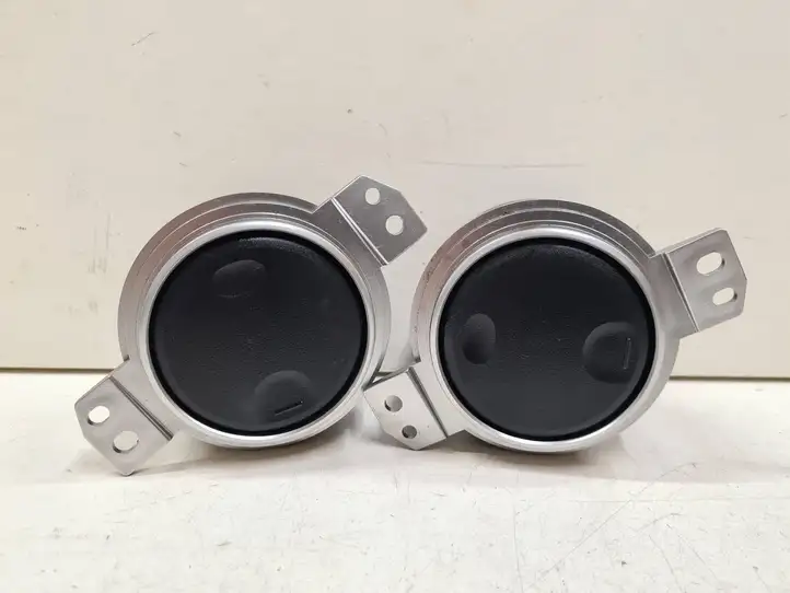 Peugeot iOn (2010 - 2016) 3F00SPC017 Боковой воздушный дефлектор — фото 2