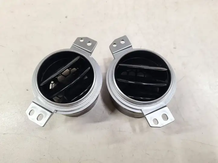 Peugeot iOn (2010 - 2016) 3F00SPC017 Боковой воздушный дефлектор — фото 3