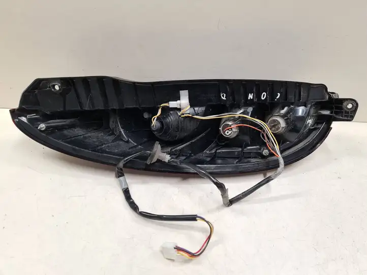 Peugeot iOn (2010 - 2016) 1146386 Задний фонарь в кузове — фото 8