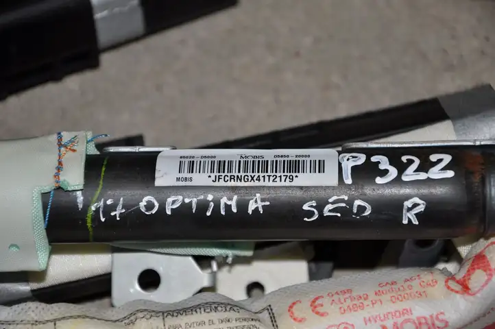 Kia Optima (2015 - 2018) 85020D5000 Боковая подушка безопасности шторка — фото 2