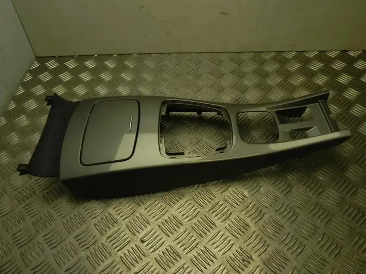 Renault Laguna III (2007 - 2015) 969120002R Отделка внутренней панели салона — фото 2