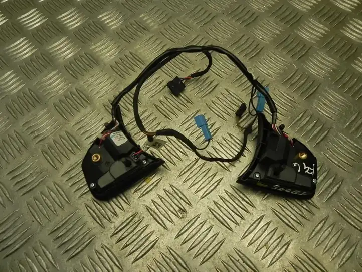 BMW 2 F46 (2015 - ) 9326473 Кнопки на рулевом колесе — фото 4