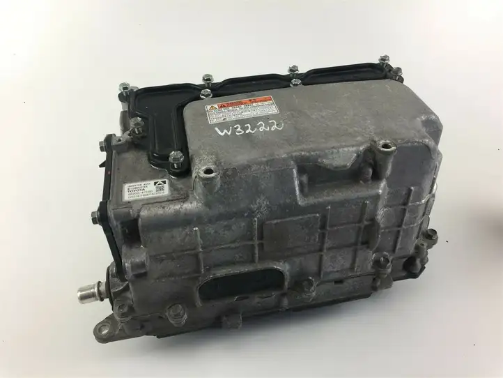 Toyota Prius (XW30) (2009 - 2015) G920047180 Реле накала свечей — фото 1