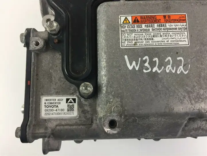 Toyota Prius (XW30) (2009 - 2015) G920047180 Реле накала свечей — фото 2