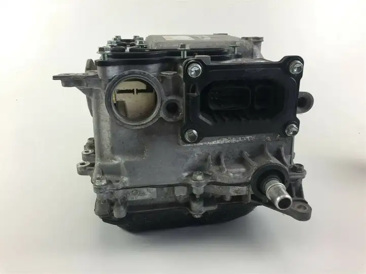 Toyota Prius (XW30) (2009 - 2015) G920047180 Реле накала свечей — фото 3