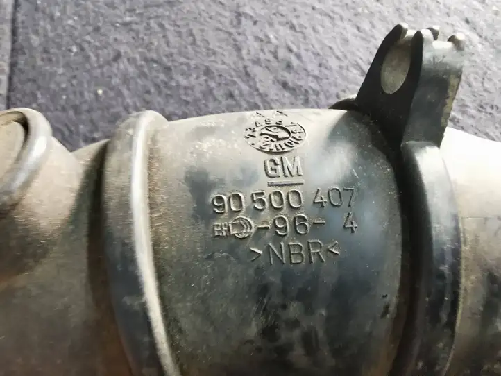 Opel Vectra B (1999 - 2002) 90500407 Трубка подачи воздуха — фото 2