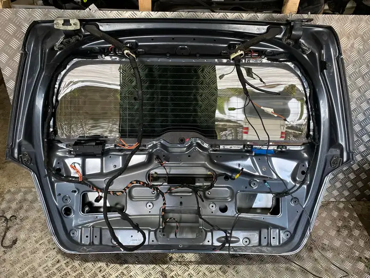 Mercedes-Benz GL X164 (2006 - 2012) Крышка багажника — фото 7