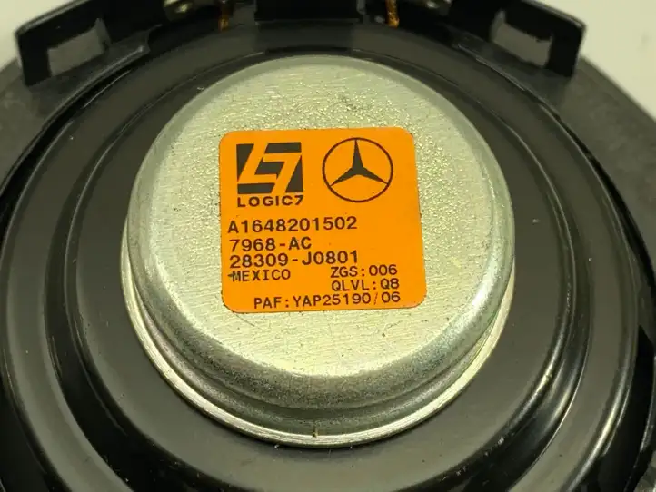 Mercedes-Benz GL X164 (2006 - 2012) A1648201502 Твитер передней двери — фото 3