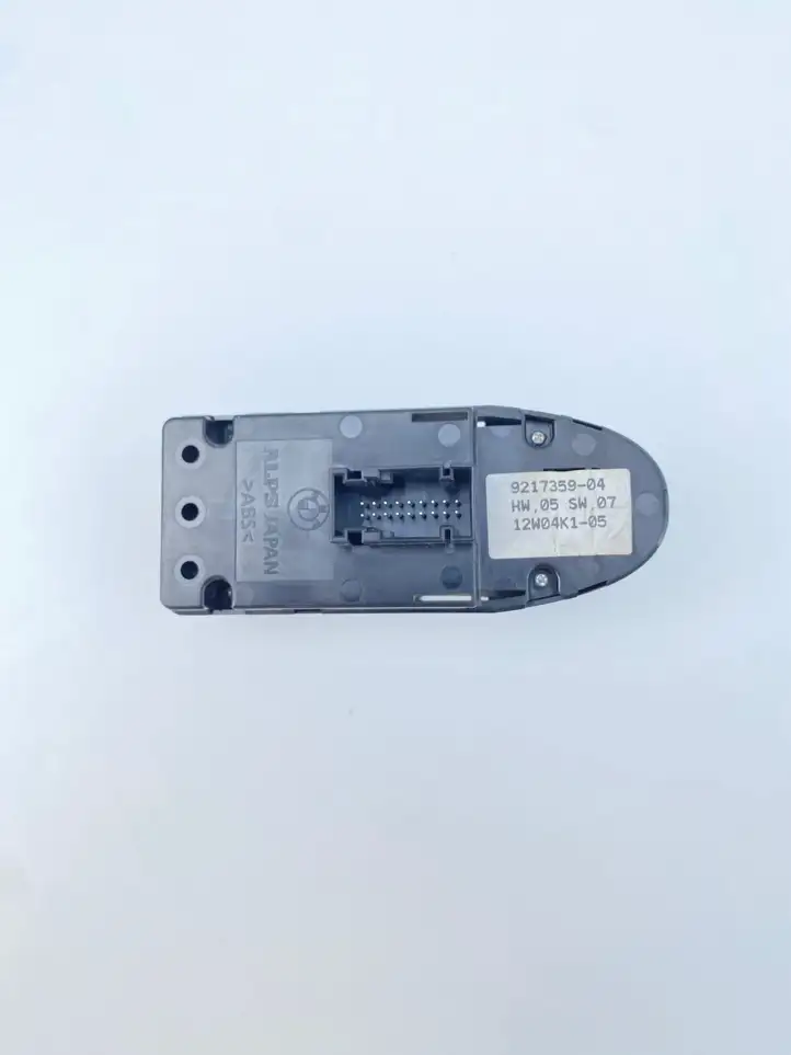 BMW 3 E92 E93 (2005 - 2014) 9217359 Кнопка стеклоподъемников — фото 3