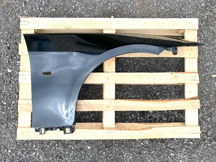 BMW 3 E92 E93 (2005 - 2014) 7168988 Переднее крыло — фото 1