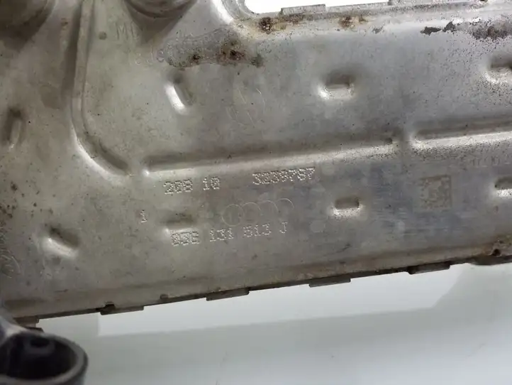 Volkswagen PASSAT B6 (2005 - 2010)  03G131513J Охладитель EGR