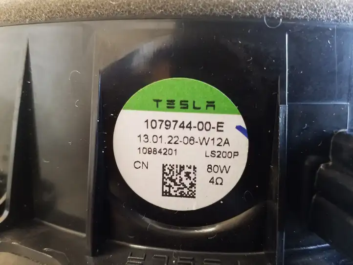 Tesla Model 3 (2017 - 2023) 107974400E Динамики передних дверей — фото 2