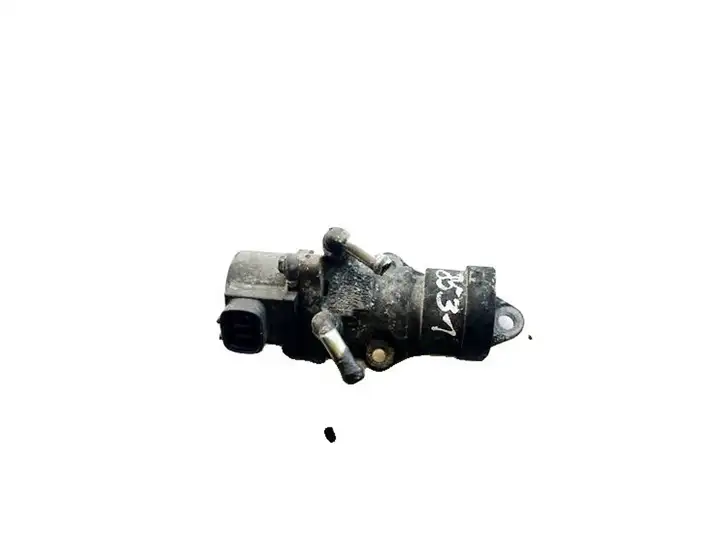 Toyota Avensis Verso (2001 - 2004)  2502027090 Клапан EGR