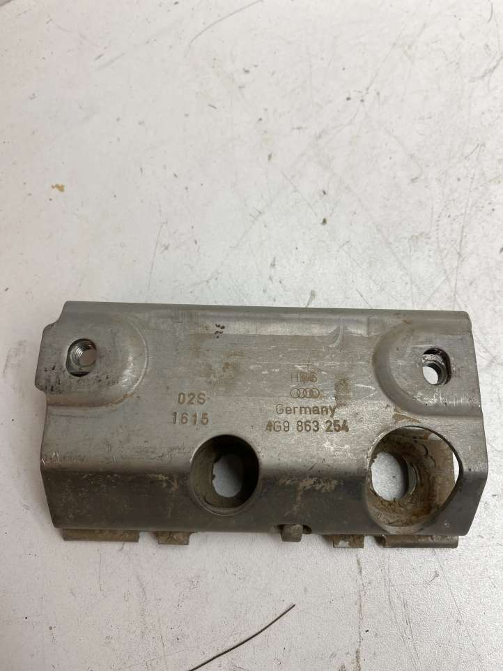 4G9863254 Audi A6 C7 Kita bagažinės apdailos detalė