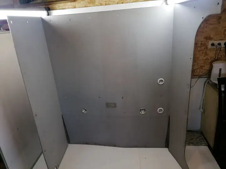 Ford Transit (2006 - 2013) Потолочная обшивка — фото 1
