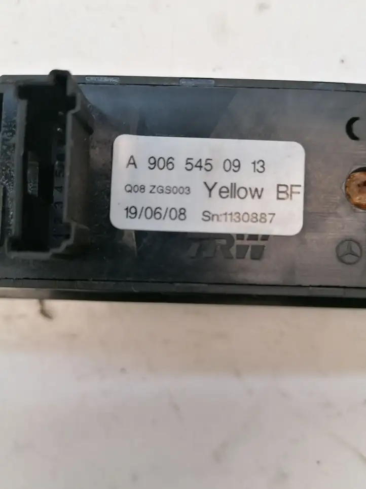 Mercedes-Benz (2008 - ) A9065450913 Блок кнопок стеклоподъемников — фото 2