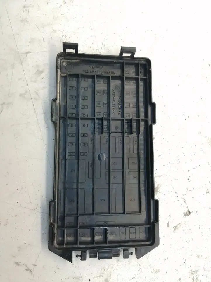 Ford Transit (2000 - 2006) 4L3T14A003AA Крышка ящика предохранителей — фото 3