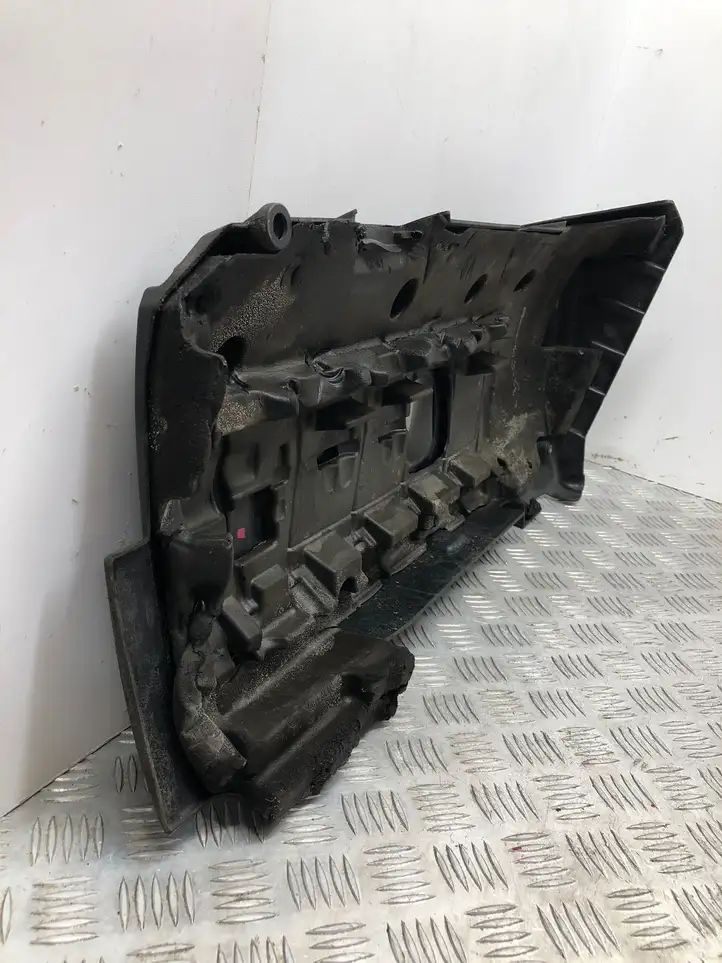 BMW 5 E60 E61 (2004 - 2010) 7575036 Крышка двигателя декоративная — фото 6