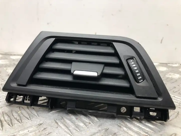 BMW 3 F30 F35 F31 (2012 - 2018) 9253218 Боковой воздушный дефлектор — фото 2