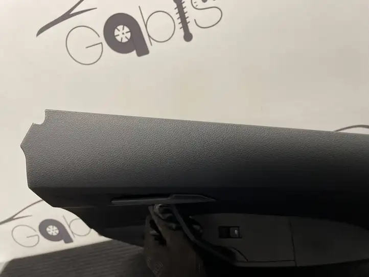 Seat Ibiza V (KJ) (2017 - ) 6F0867134 Обшивка задней двери — фото 3