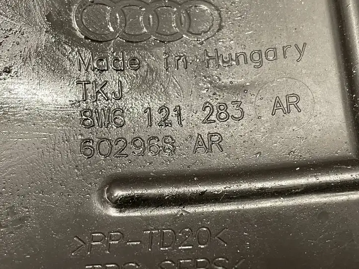 Audi A5 (2016 - ) 8W6121283 Дефлектор воздуха — фото 6