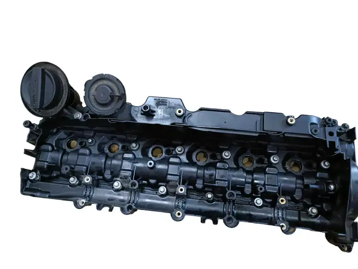 BMW X5 F15 (2013 - 2017) 15235812 Крышка головки блока цилиндров — фото 1