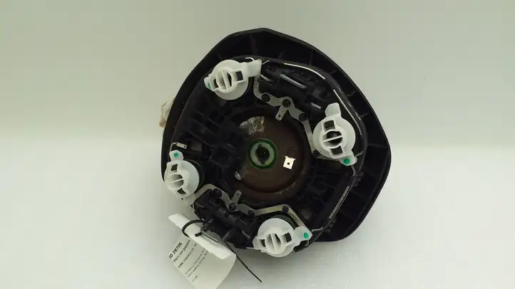 BMW 1 F20 F21 (2011 - 2019) 6791330 Подушка безопасности руля — фото 4