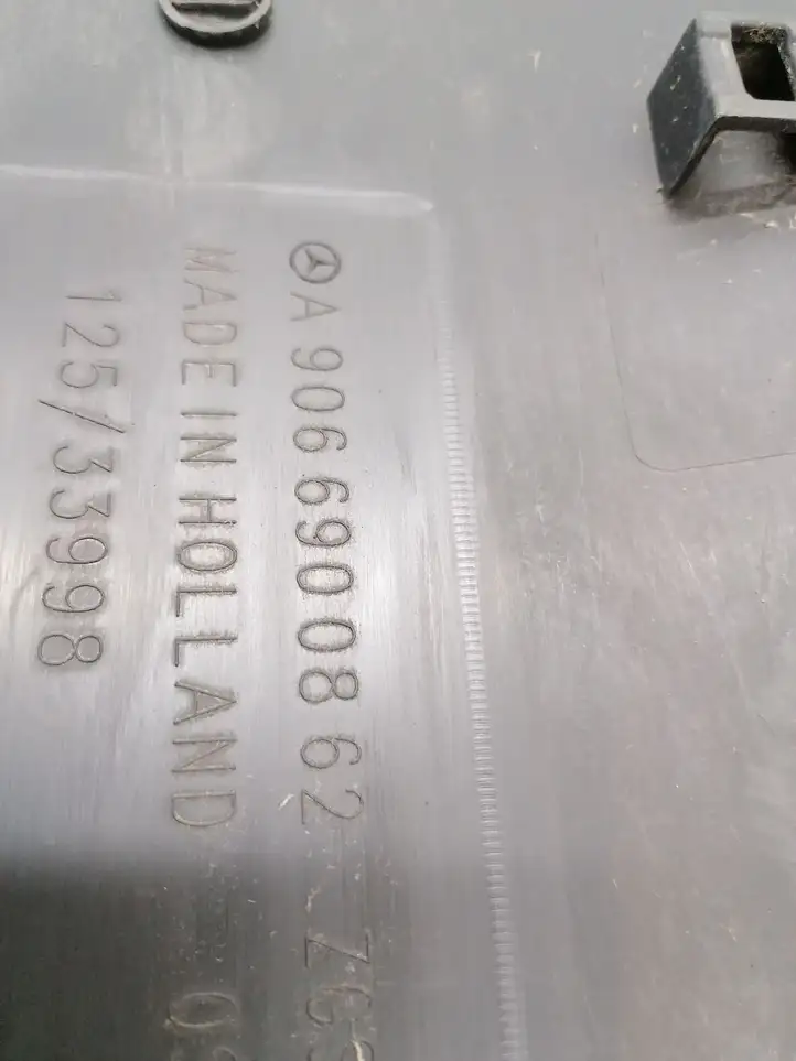 Mercedes-Benz (2008 - ) A9066900862 Молдинги раздвижных дверей — фото 2