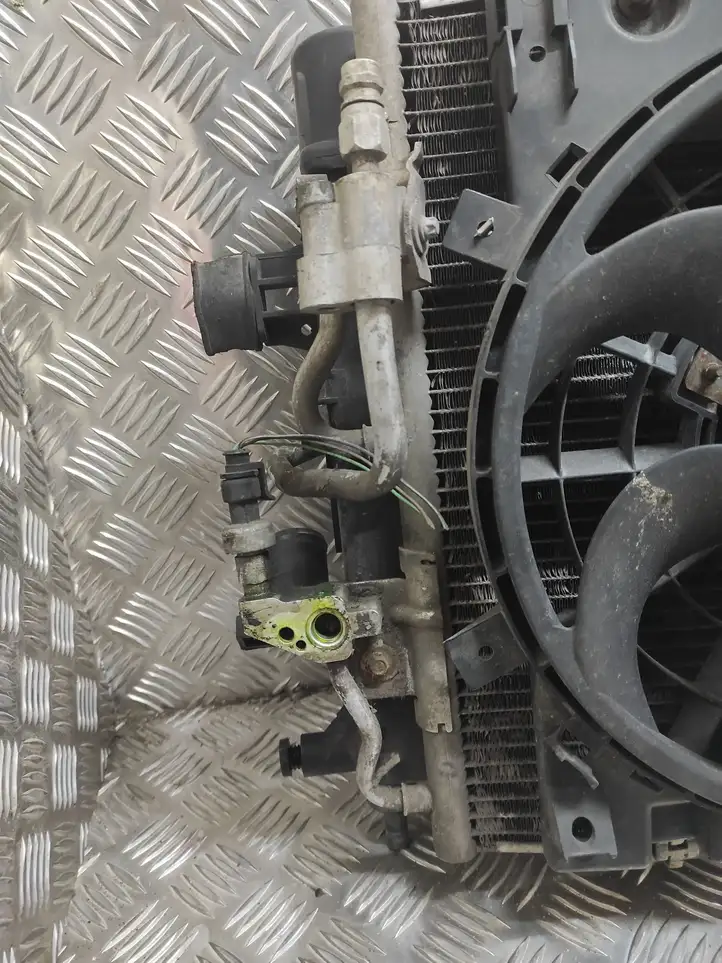 Opel Astra H (2004 - 2009) 0130303957 Комплект радиаторов охлаждения — фото 5