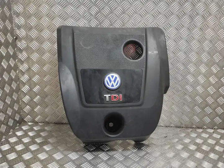 Volkswagen Golf IV (1998 - 2005) 038103925 Крышка двигателя декоративная — фото 1