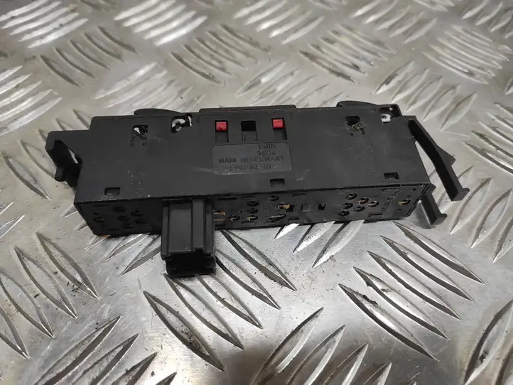 BMW 3 E46 (1998 - 2005) 6902184 Кнопка стеклоподъемников — фото 3