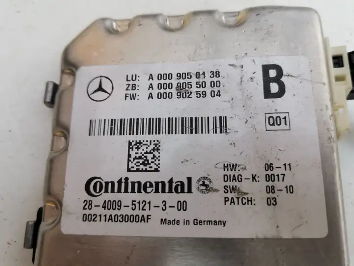 Mercedes-Benz E W212 (2009 - 2016) A0009050138 Камера в лобовом стекле — фото 3