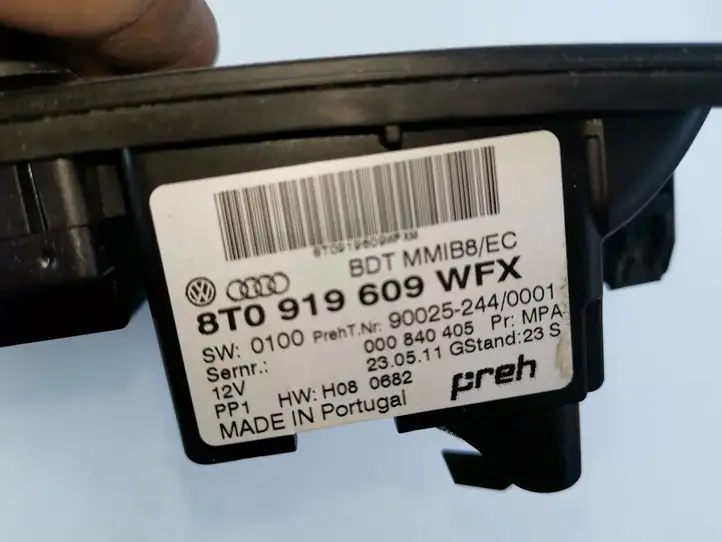 Audi A4 S4 B8 8K (2007 - 2011) 8T0919609 Контроллер мультимедийной системы — фото 4