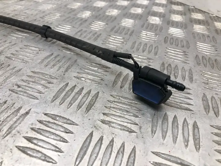 BMW 3 F30 F35 F31 (2012 - 2018) 13264011 Шланг (шланги) оконной жидкости лобового стекла — фото 3