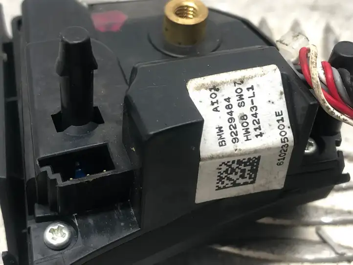 BMW 5 F10 F11 (2009 - 2016) 9229484 Кнопки на рулевом колесе — фото 5