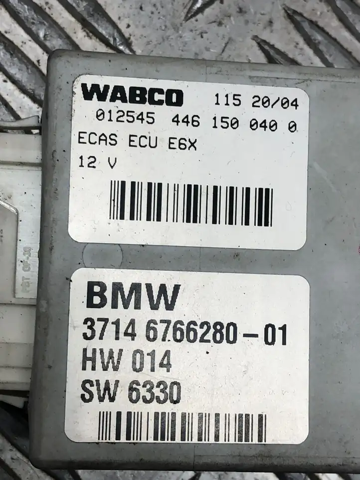 BMW 5 E60 E61 (2004 - 2010) 6766280 Блок управления пневмоподвеской — фото 3