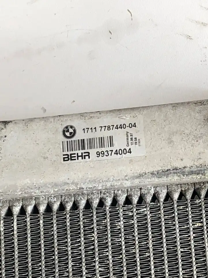 BMW 5 E60 E61 (2004 - 2010) 7787440 Радиатор охлаждающей жидкости двигателя — фото 6