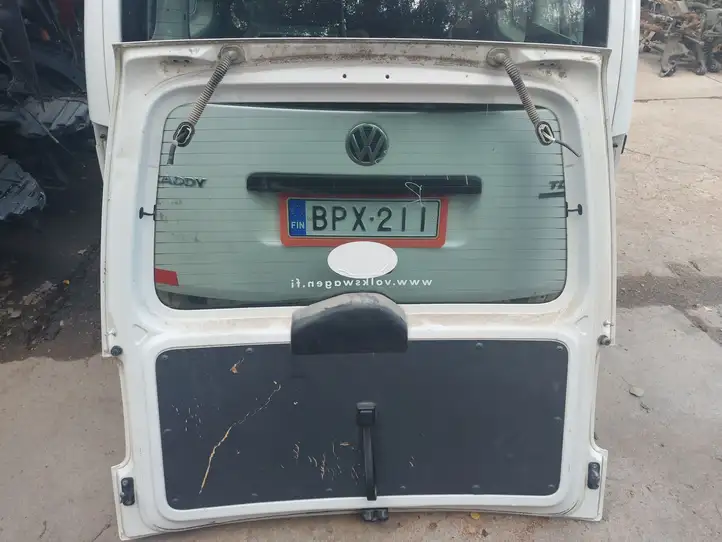 Volkswagen Caddy (2010 - 2015) Крышка багажника — фото 4