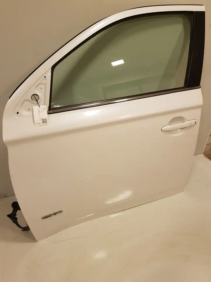 Mitsubishi Outlander (2012 - 2014) Дверь — фото 1