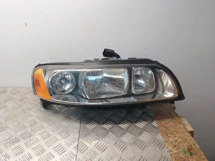 Volvo S60 (2004 - 2010) 30698836 Передняя фара — фото 1