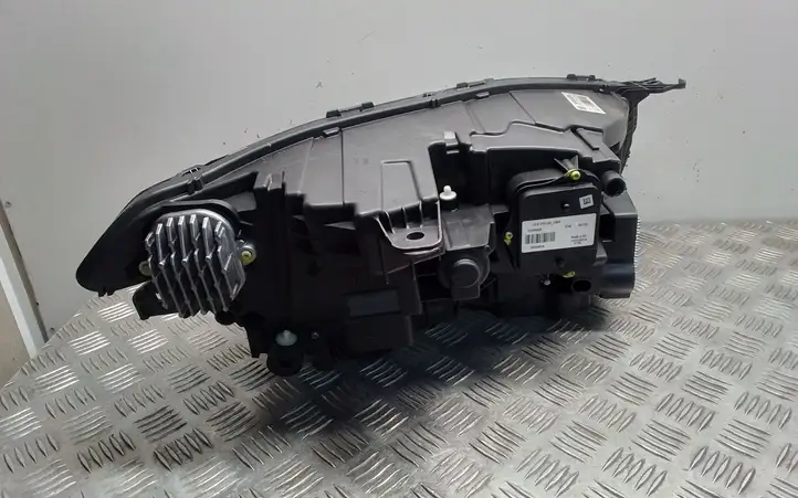 Volvo XC90 (2014 - 2019) 31353153 Передняя фара — фото 3