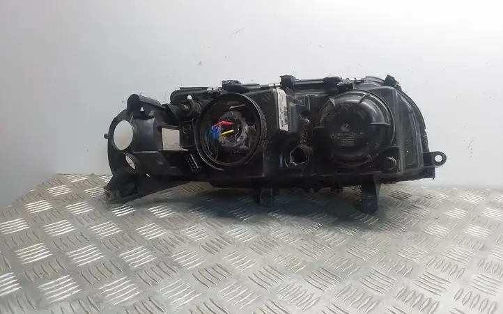 Volvo S80 (1998 - 2004) 8260666 Передняя фара — фото 3